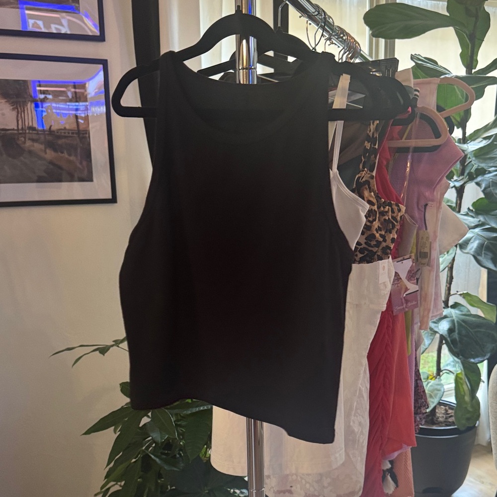 Black Sleeveless Top